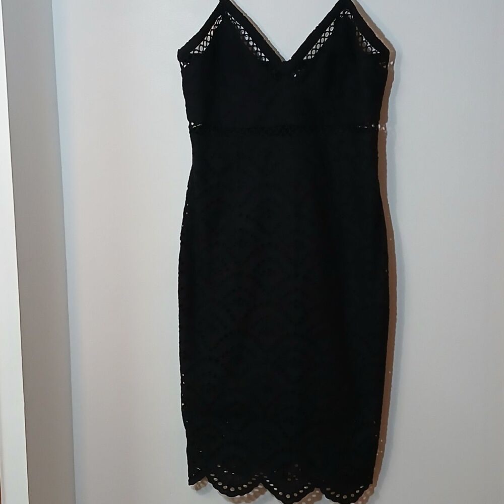 Bardot Sofia Womens Size 8/M Black Eyelet Lace Embroidered Cocktail Party Dress - Picture 2 of 14